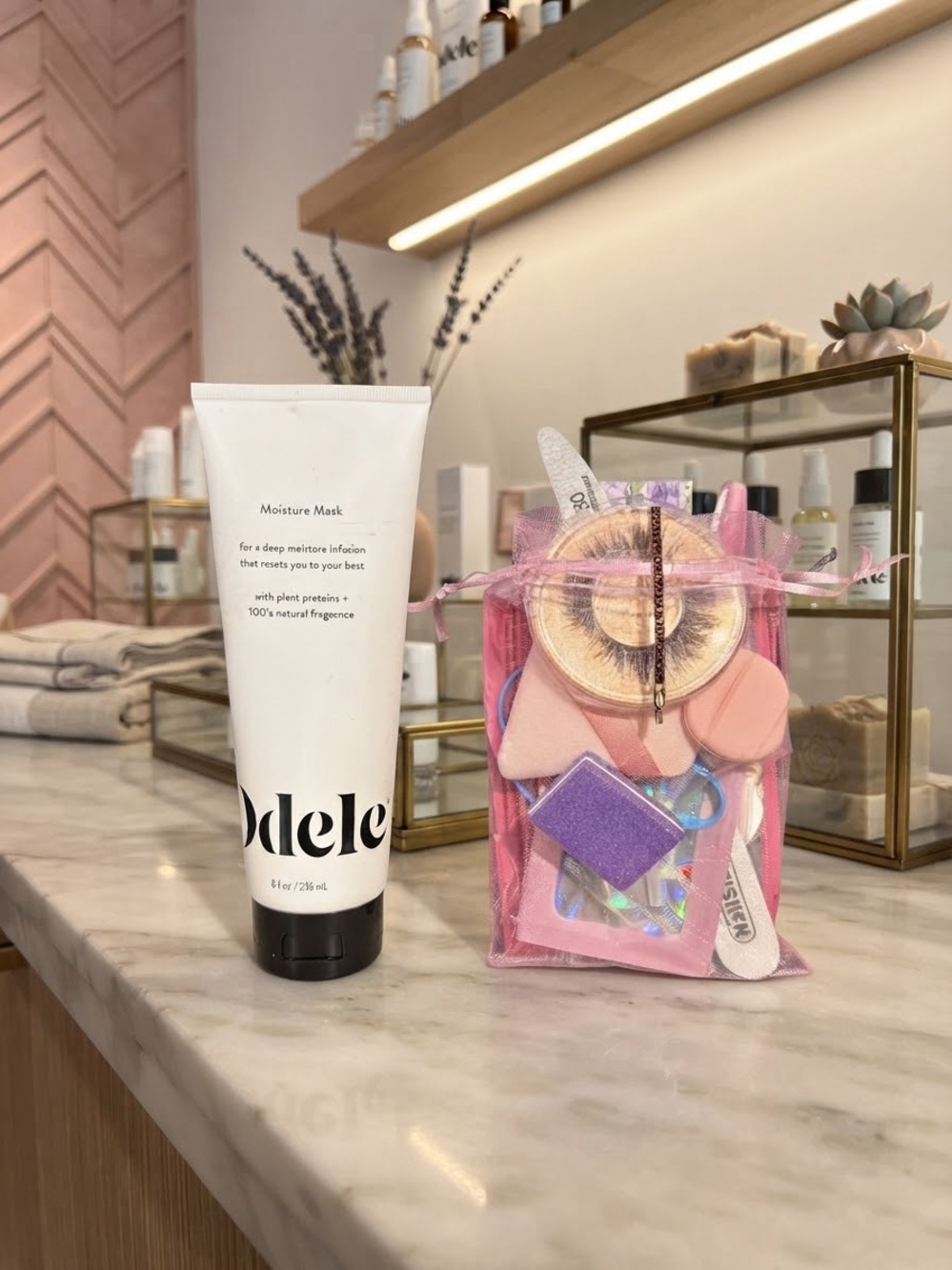 Odele Hair Moisture Mask & Beauty Gift Bag 🎁